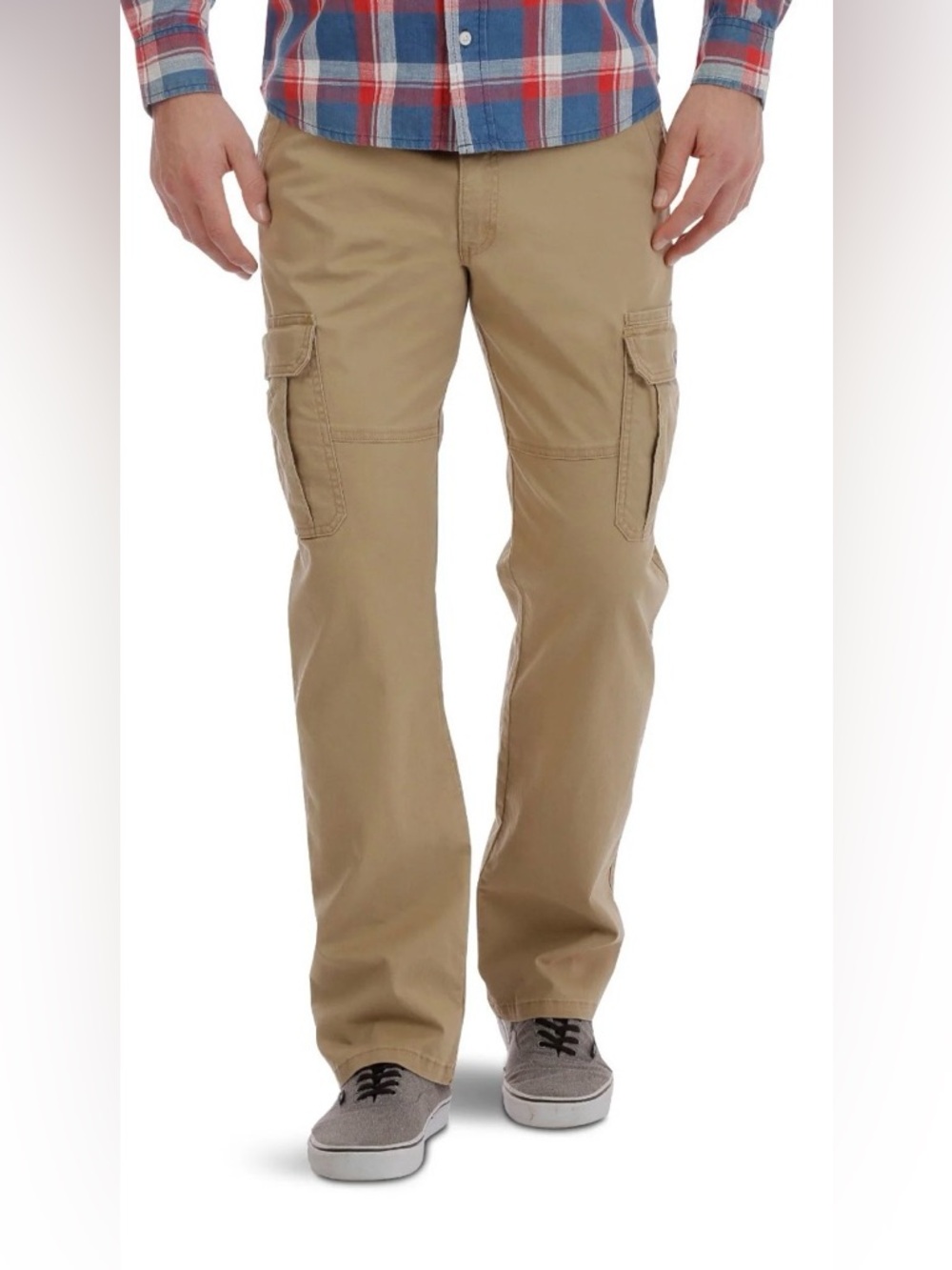 Wrangler Men’s “Relaxed Fit” Cargo Pants in Medium Khaki Sz 33/30